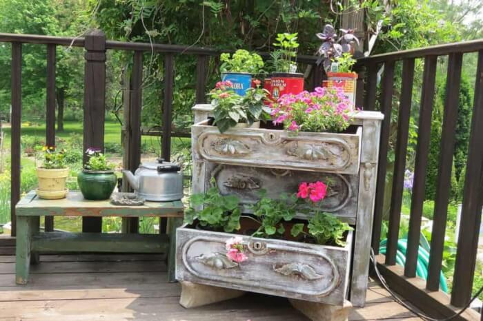 The 32 best vintage garden decoration ideas and designs - 219