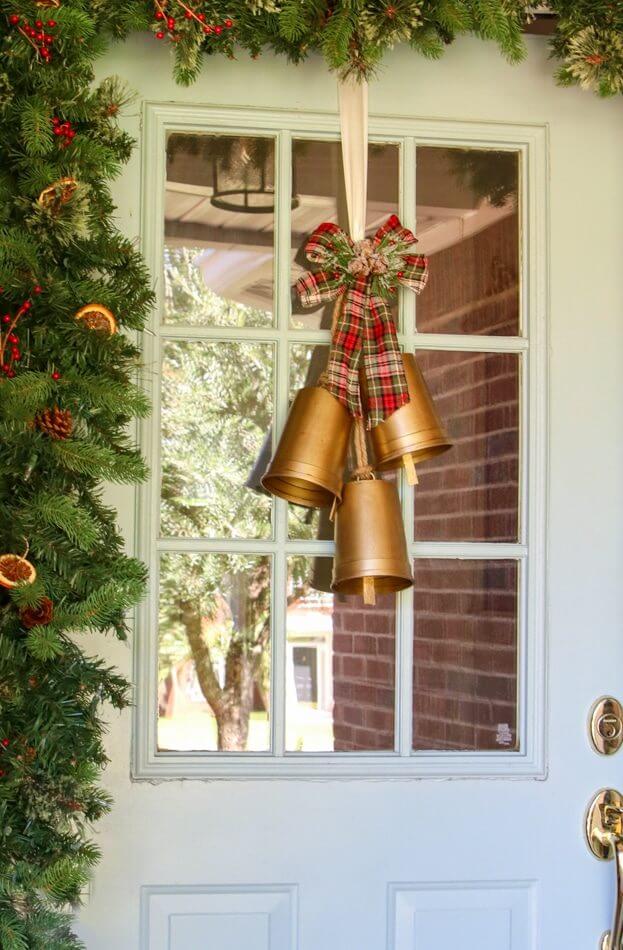 Brighten up your front porch with 43 amazing winter decorating ideas - 311
