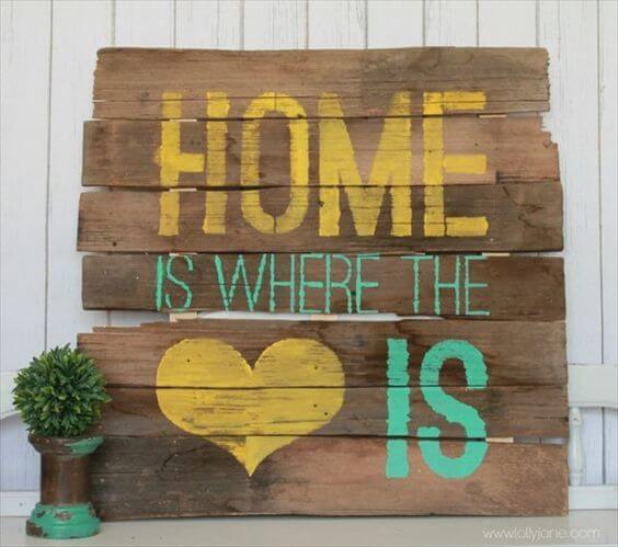 30 DIY pallet art projects to decorate your home - 239