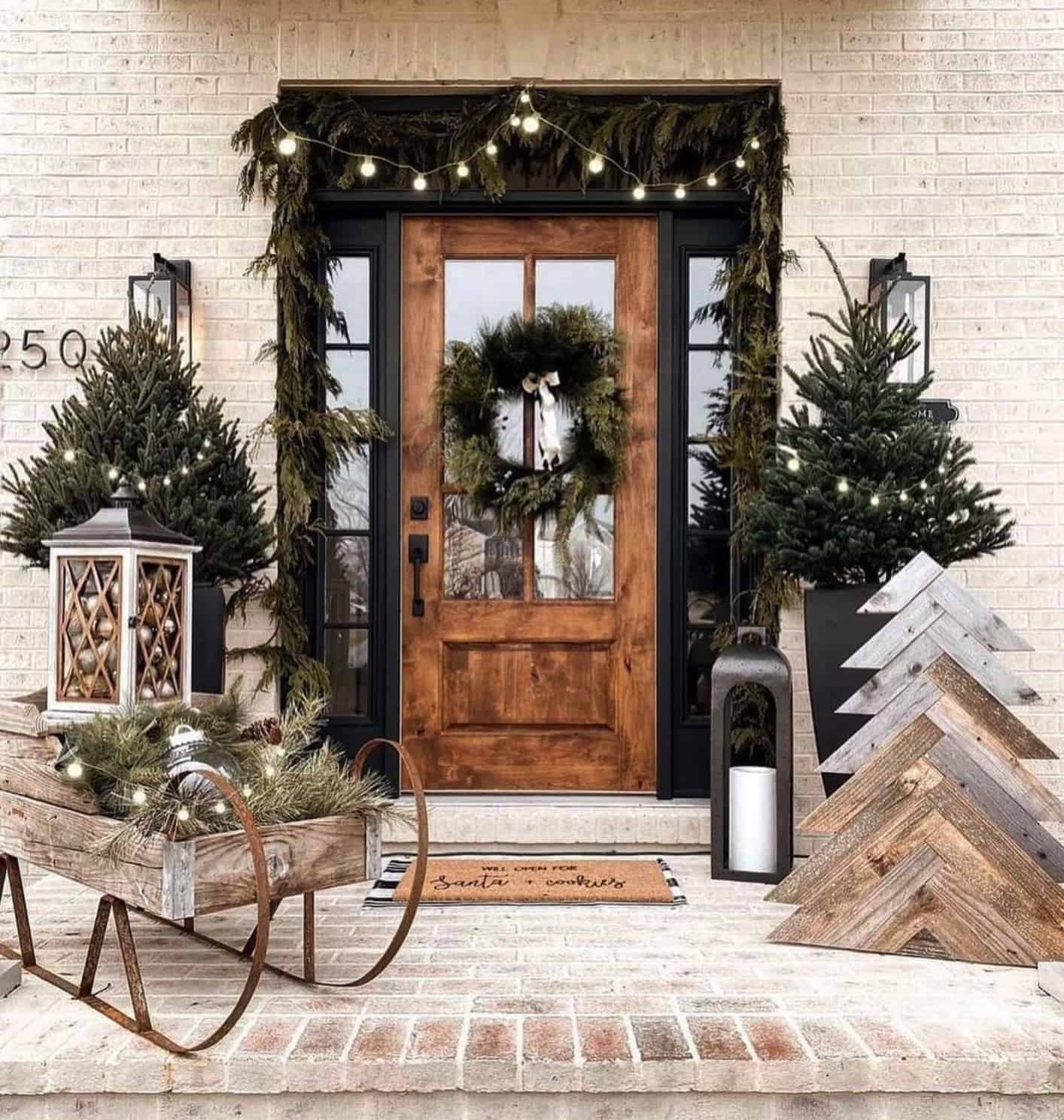 Beautify your front porch with 43 amazing winter decorating ideas - 329