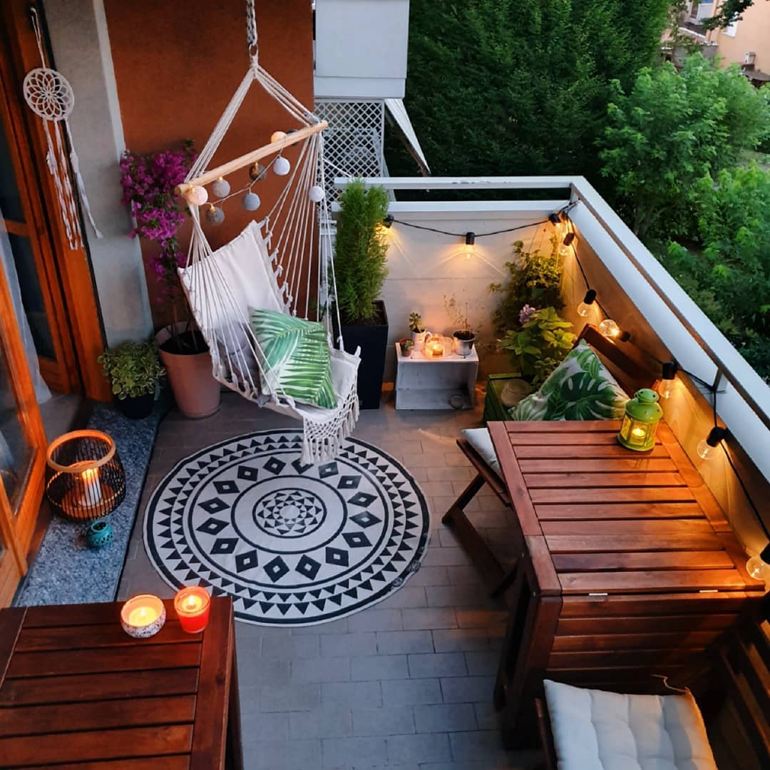 24 charming and cozy balcony garden ideas for your apartment - 67
