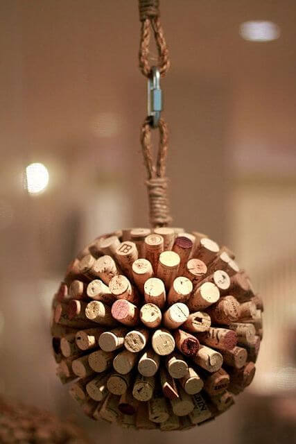 28 DIY creative and useful wine cork ideas to decorate your home - 229
