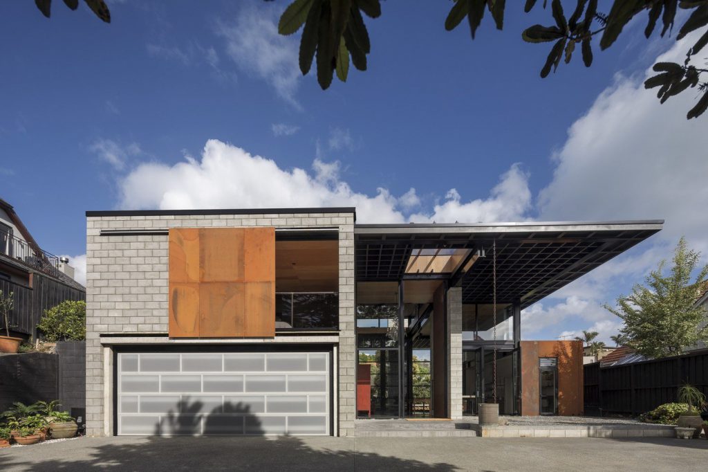 Experience the Modern Industrial Lifestyle with Concrete Block Home Design