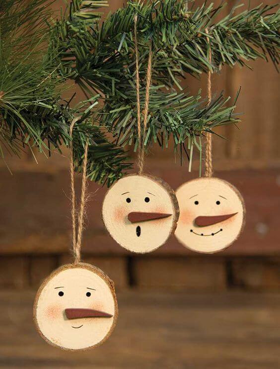 27 Easy and Fun Christmas Tree Decoration Crafts - 179