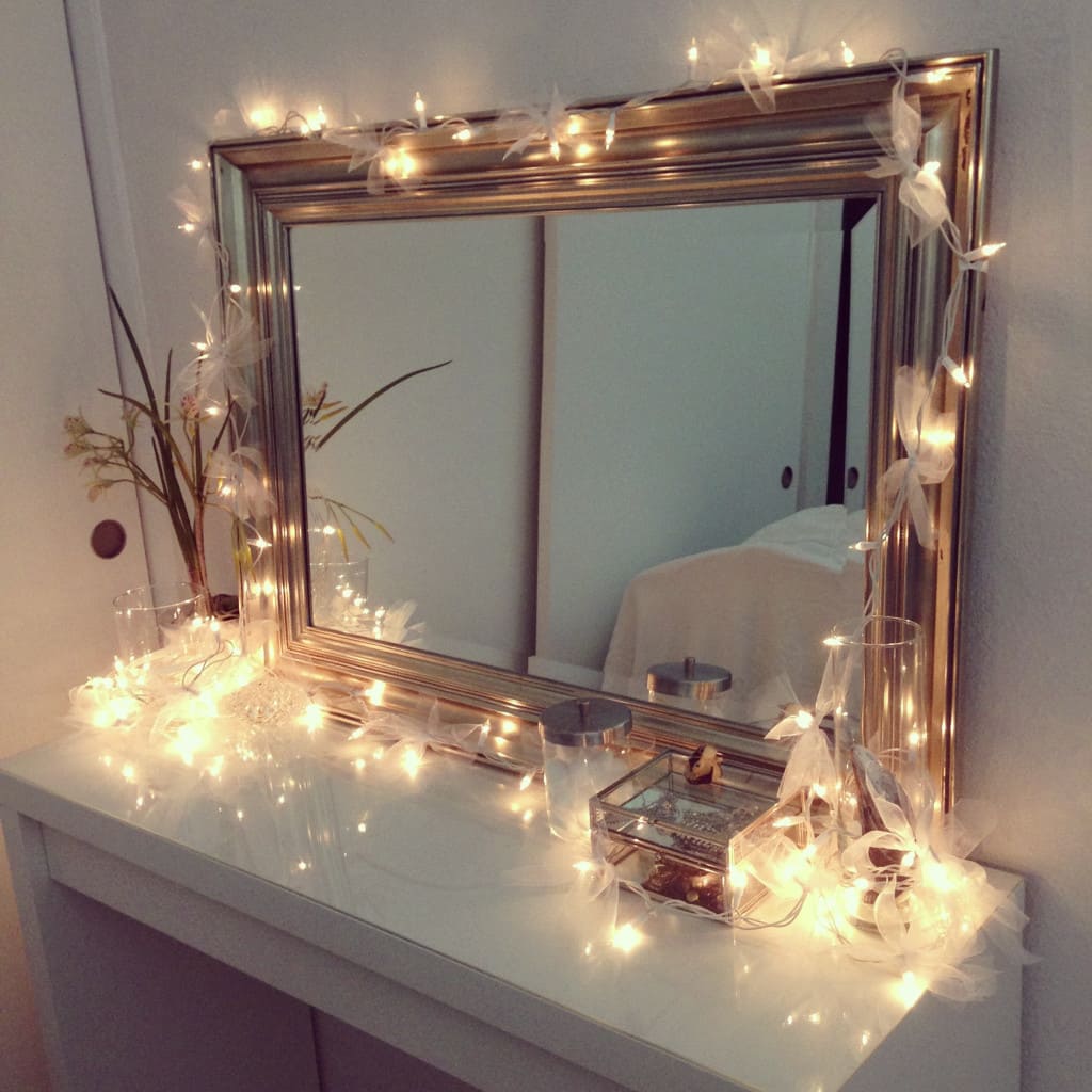 29 creative ideas to decorate your home with fairy lights - 67