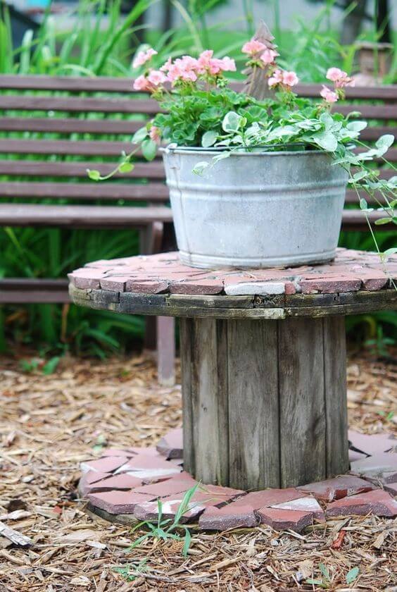 25 ideas for recycled cable spools for your home and garden - 161