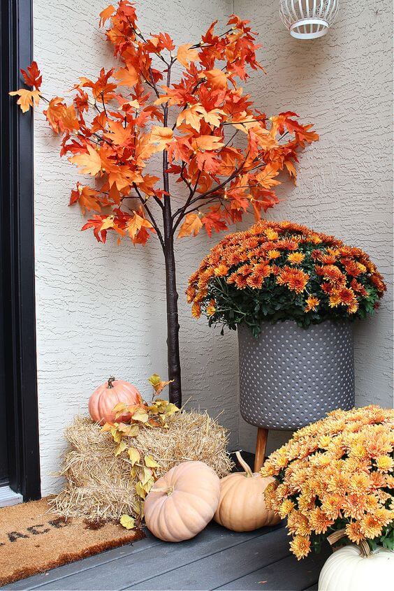 30 beautiful porch decorations for fall - 213