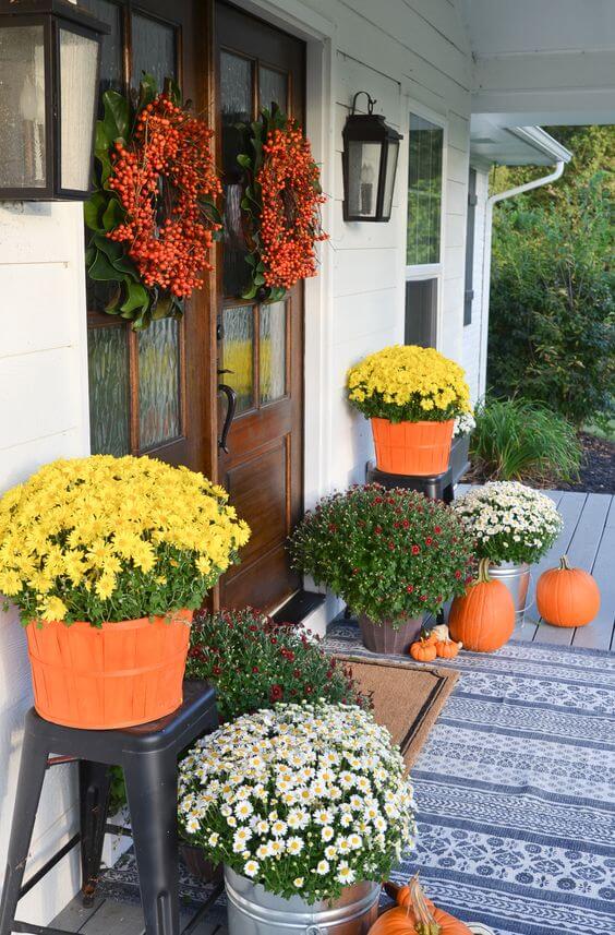 30 gorgeous porch decorations for fall - 223