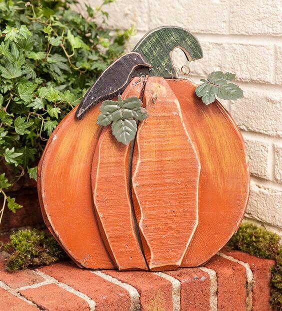 20 DIY Pumpkin Crafts to Decorate Fall and Halloween - 165