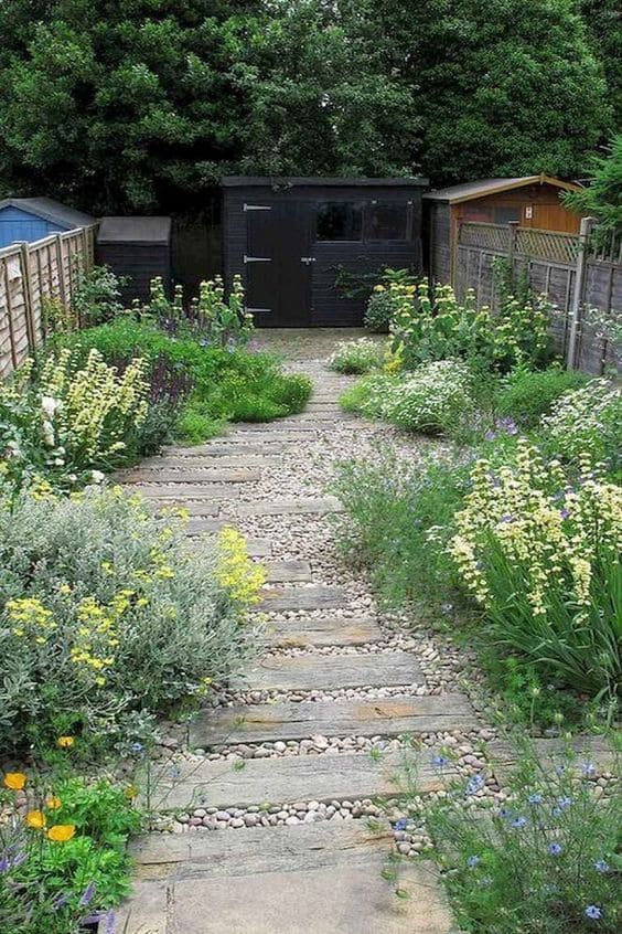 Beautiful flower path ideas for your garden - 77