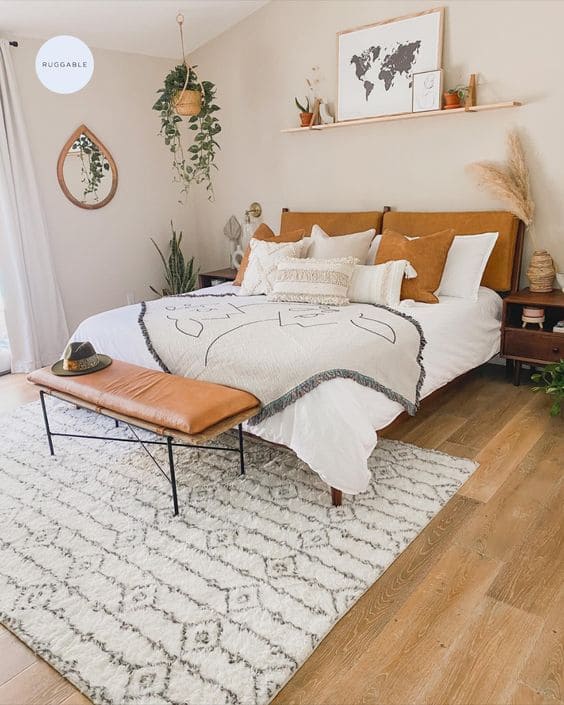 24 pretty and cool styles for the foot of your bed - 83