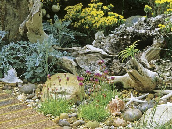 21 creative and easy driftwood ideas for home and garden - 145