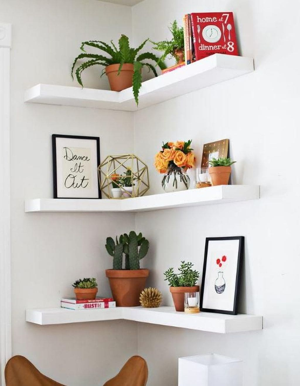25 incredibly beautiful floating shelves for the living room - 81