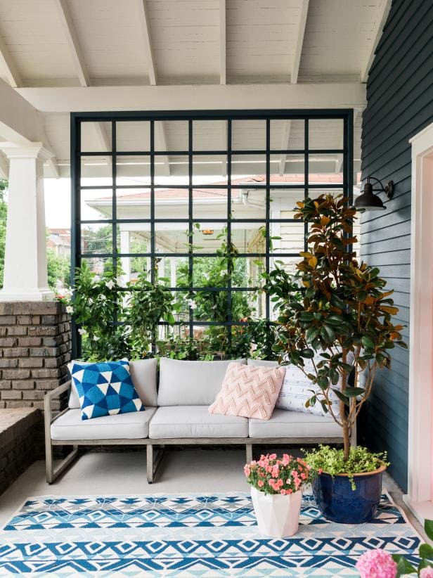 Simmering Porch Decor Ideas For Welcome Summertime - 83