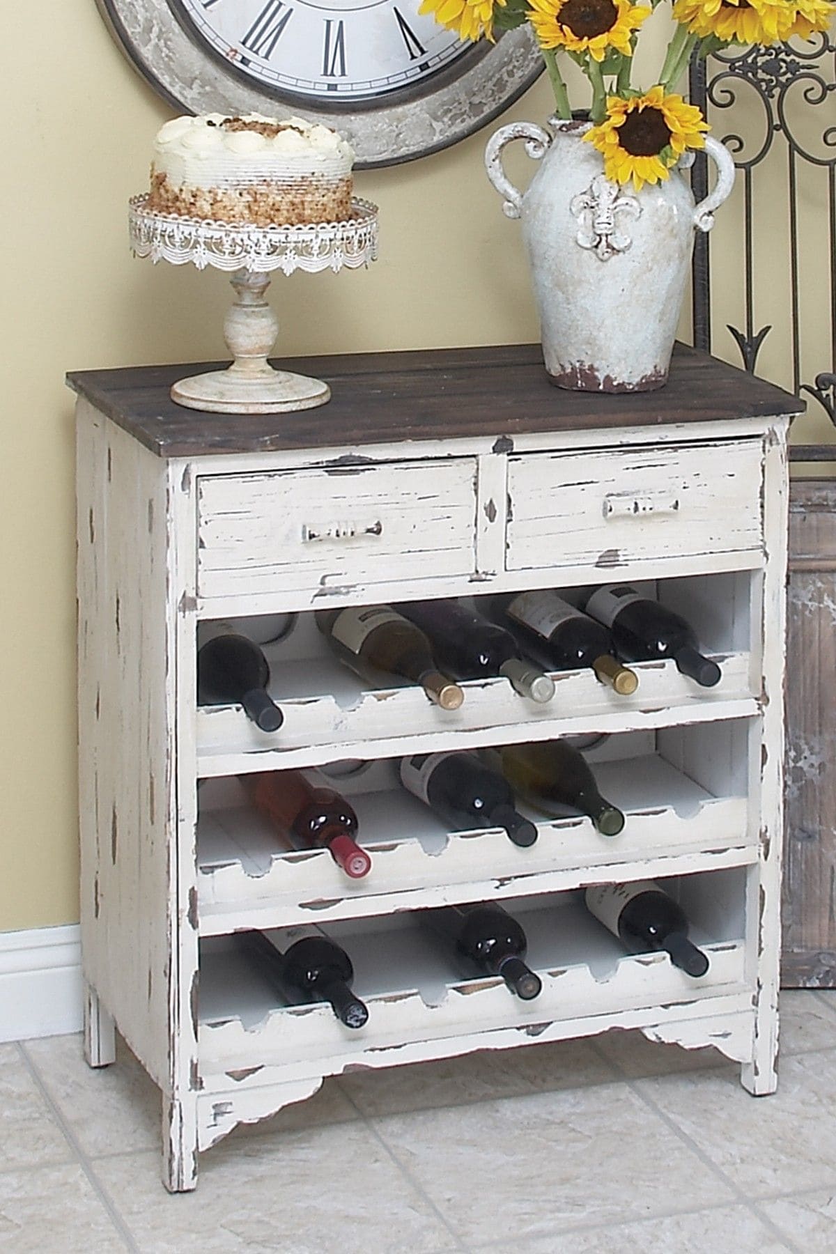 25 great ideas to repurpose old dressers - 91