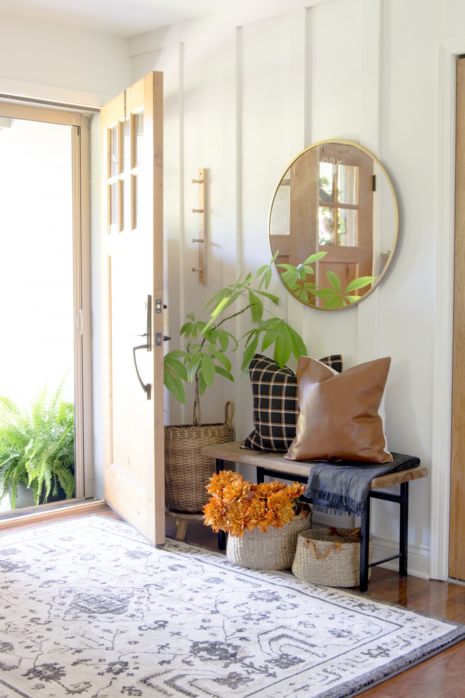 25 brilliant entryway bench ideas for your home - 85