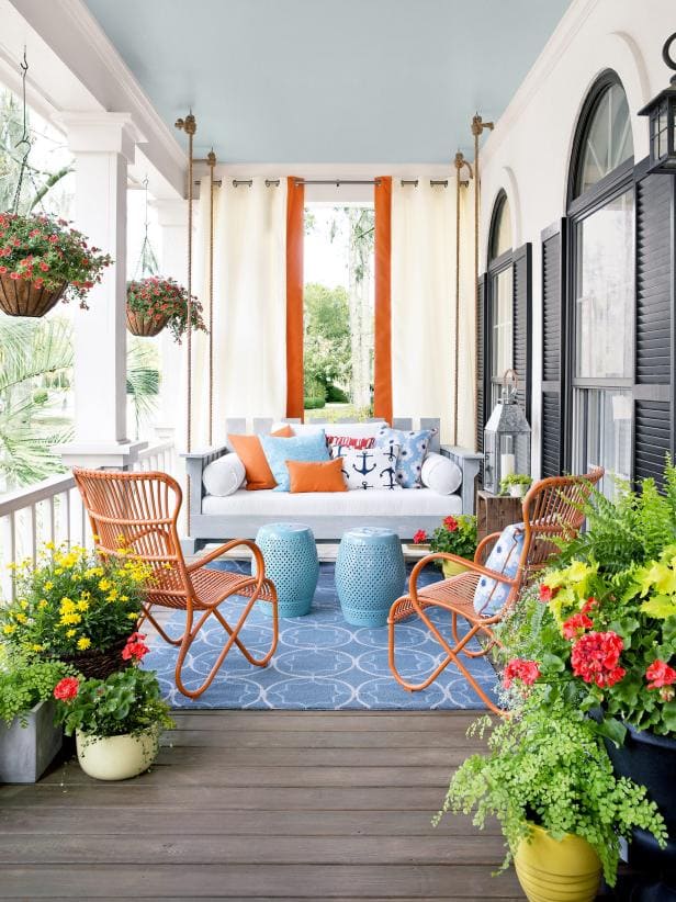 Simmering Porch Decor Ideas For Welcome Summertime - 75